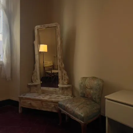 Papavero Piazza Delfino Bergamo