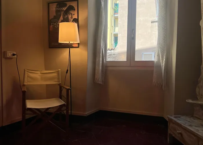 Papavero Piazza Delfino