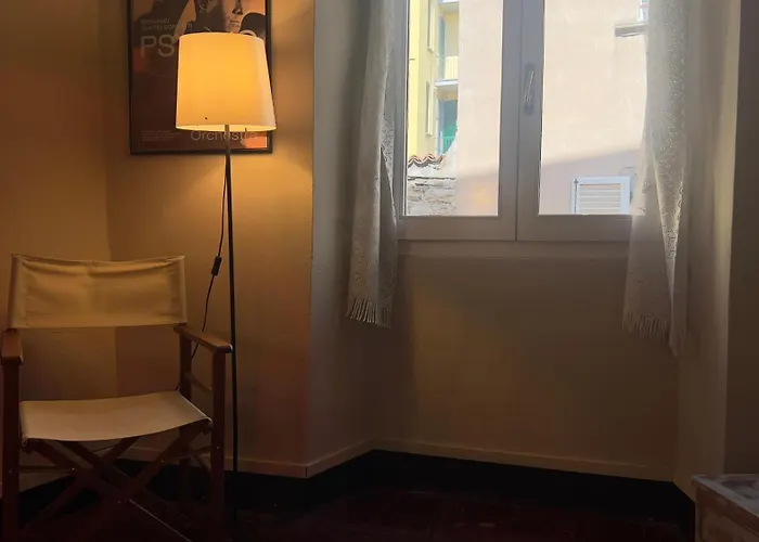 Papavero Piazza Delfino *