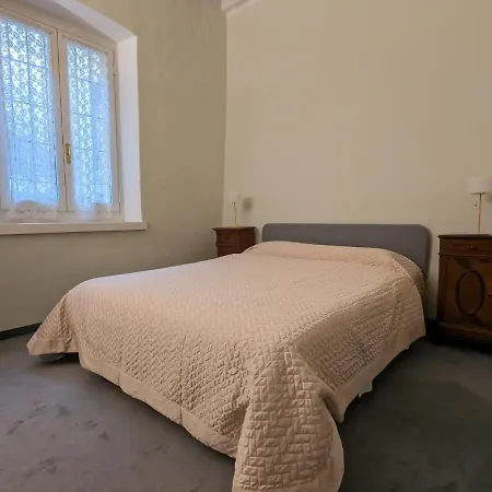 Ferienhaus Papavero Piazza Delfino *