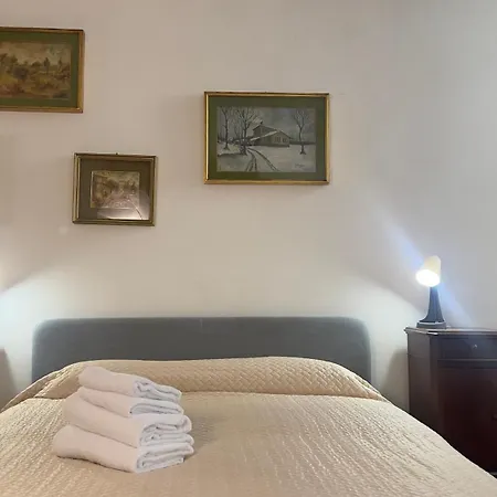 Papavero Piazza Delfino Apartmán Bergamo